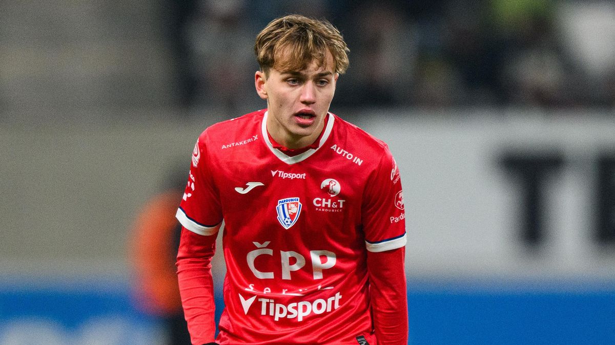 Na jaře zamíří do Baníku, gól do jeho sítě neslavil. Chtěl jsem vyjádřit respekt, říkal záložník Pardubic